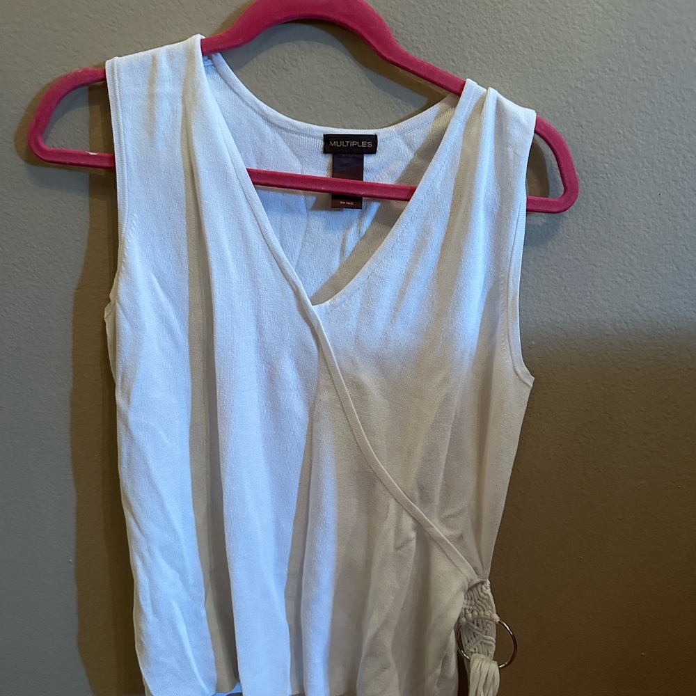 Multiples White Sleeveless Blouse